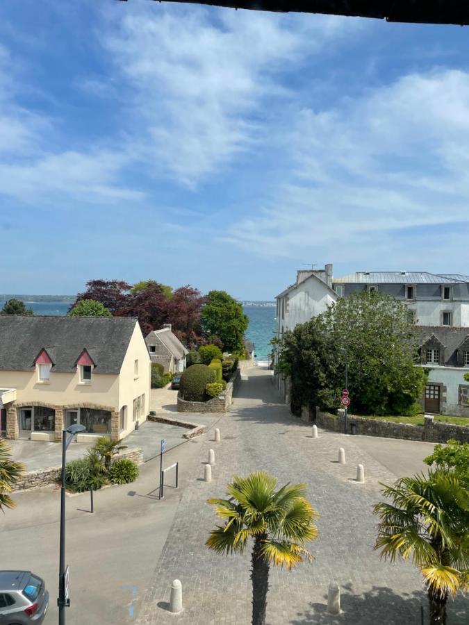 פואסננט Hotel De La Cale מראה חיצוני תמונה